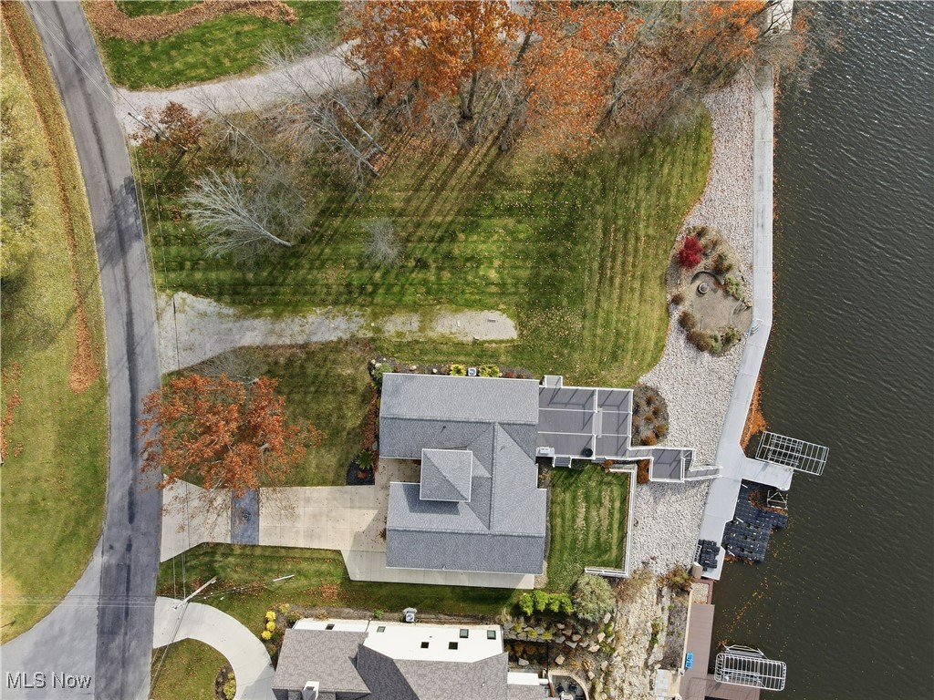 Roaming Rock Xiv - Residential