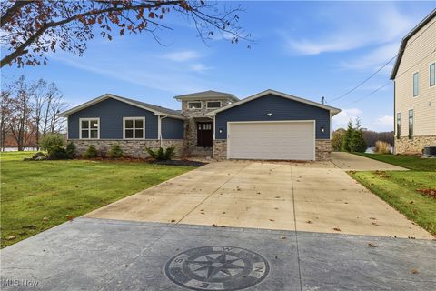 1531 Lake Crest Drive Roaming Shores OH 44084