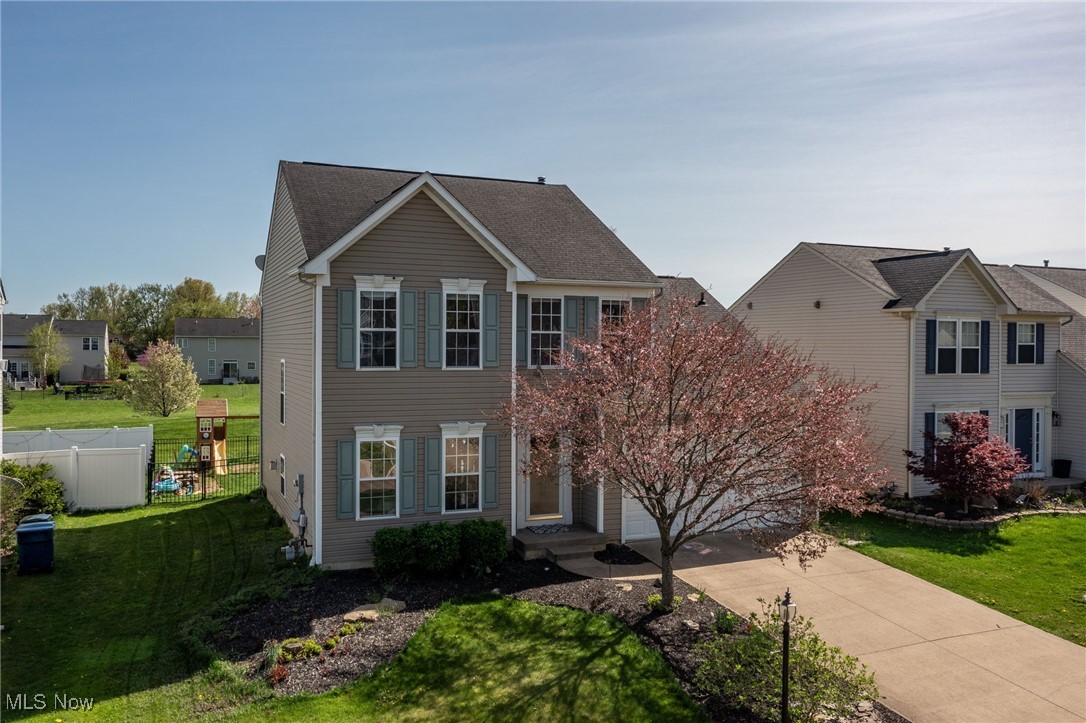 37861 Pebble Lake Trail, North Ridgeville, Ohio image 3