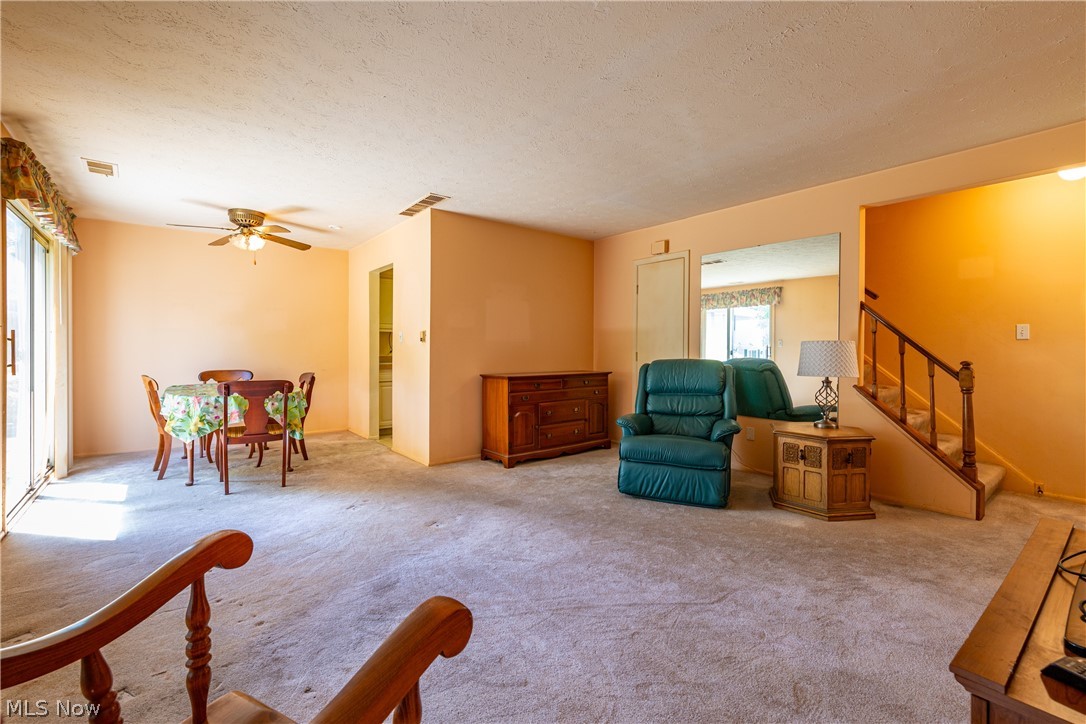 13652 Oakbrook Drive