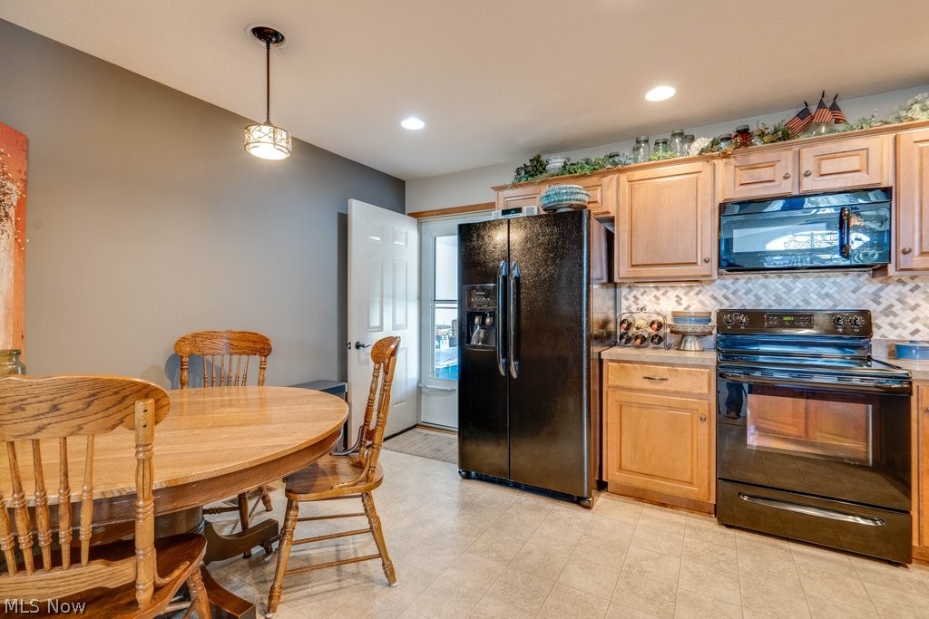 Heritage Blackberry Condo Ph 4 - Residential