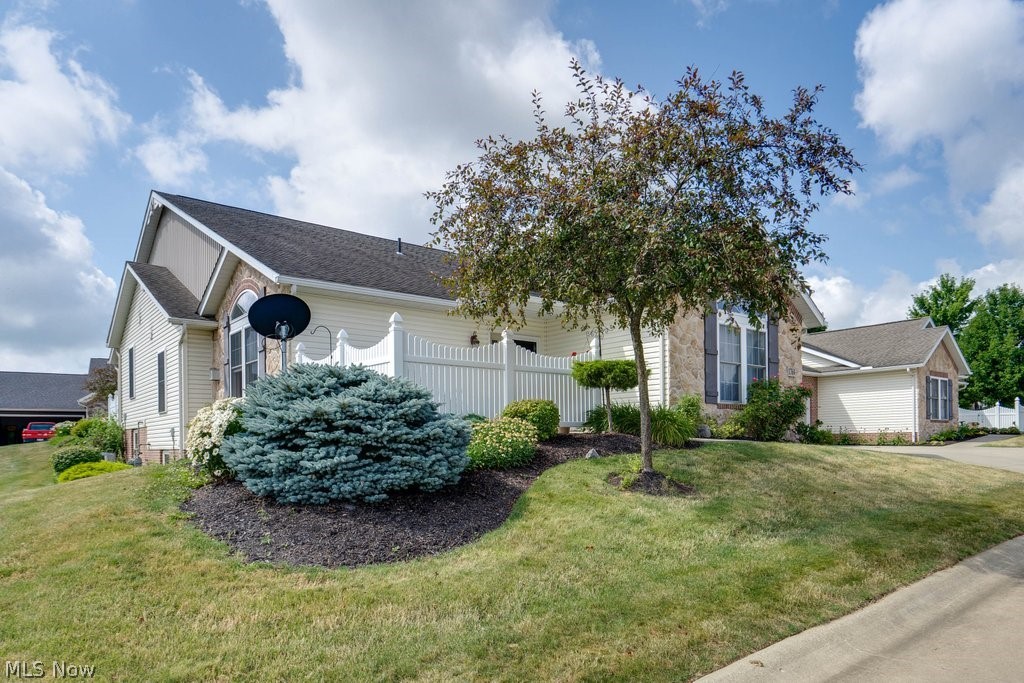 Heritage Blackberry Condo Ph 4 - Residential