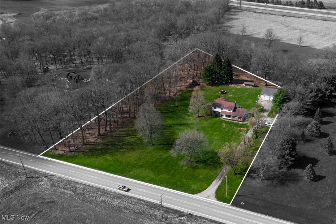 13752 Columbiana Canfield Road