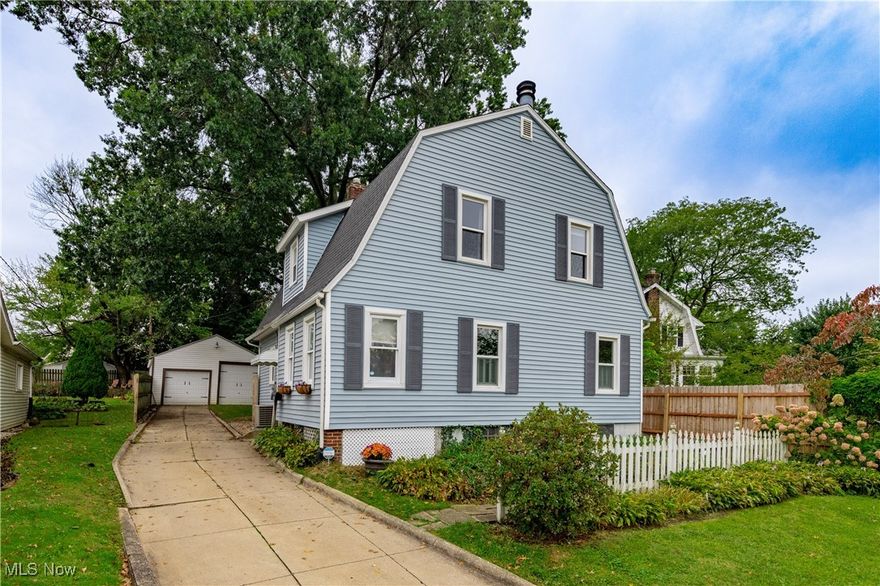Welcome to this Dutch Colonial in Akron! This charming home is just moments from dining, park/playground & splash pad.