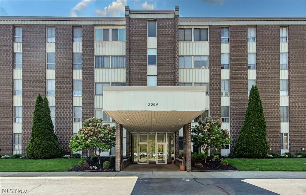 Photo of 3064 Kent Road #309 A, Stow, OH 44224 (MLS # 5208305)