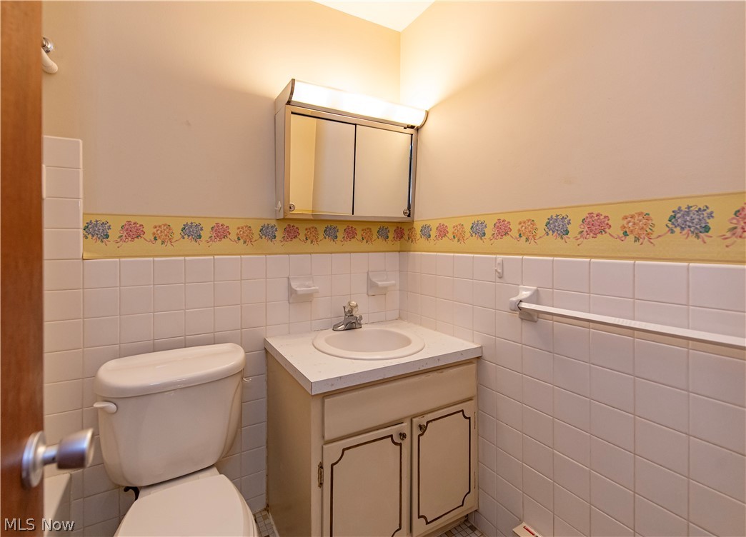 Silver Lake Towers Condo - Residential
