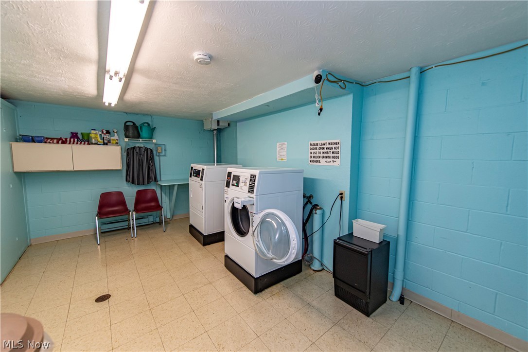 Silver Lake Towers Condo - Residential