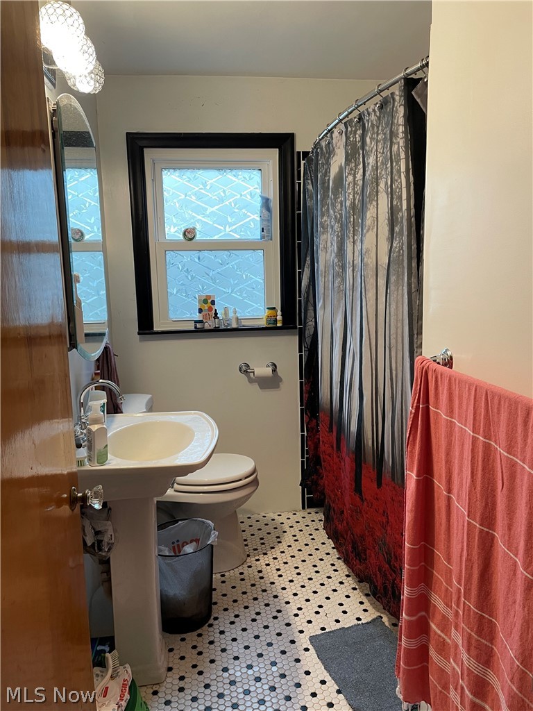 W P Englishs Lake View Terrace Ad - Residential