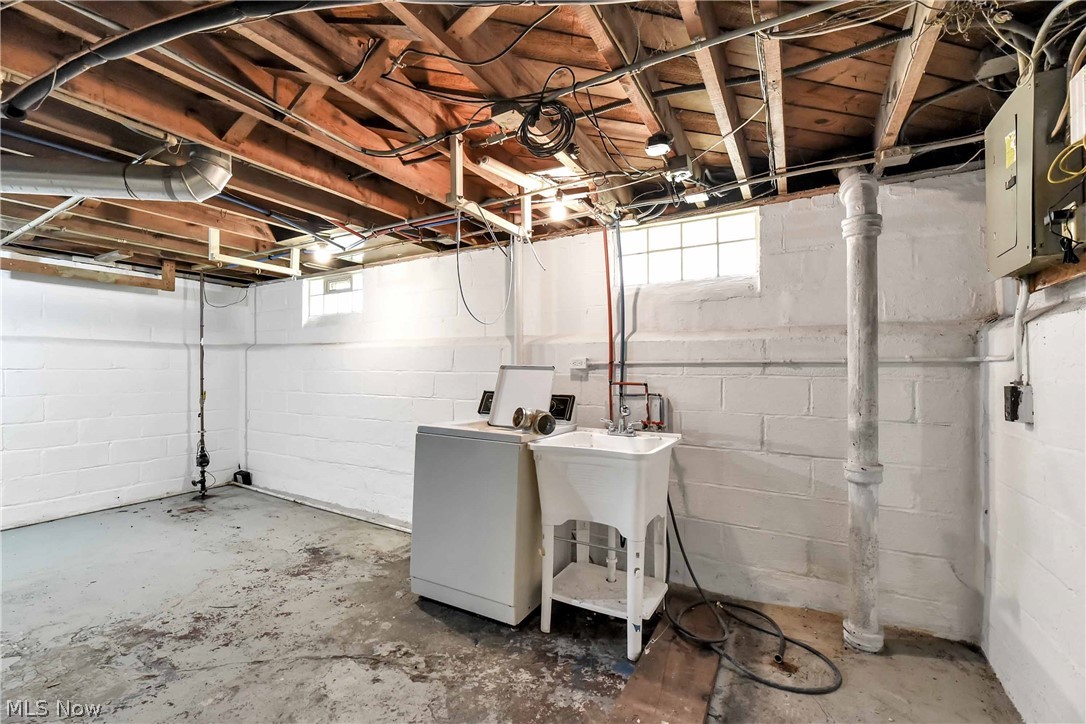 Shores Homes - Residential