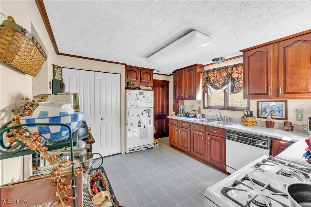 Hill Realty Co - Residential