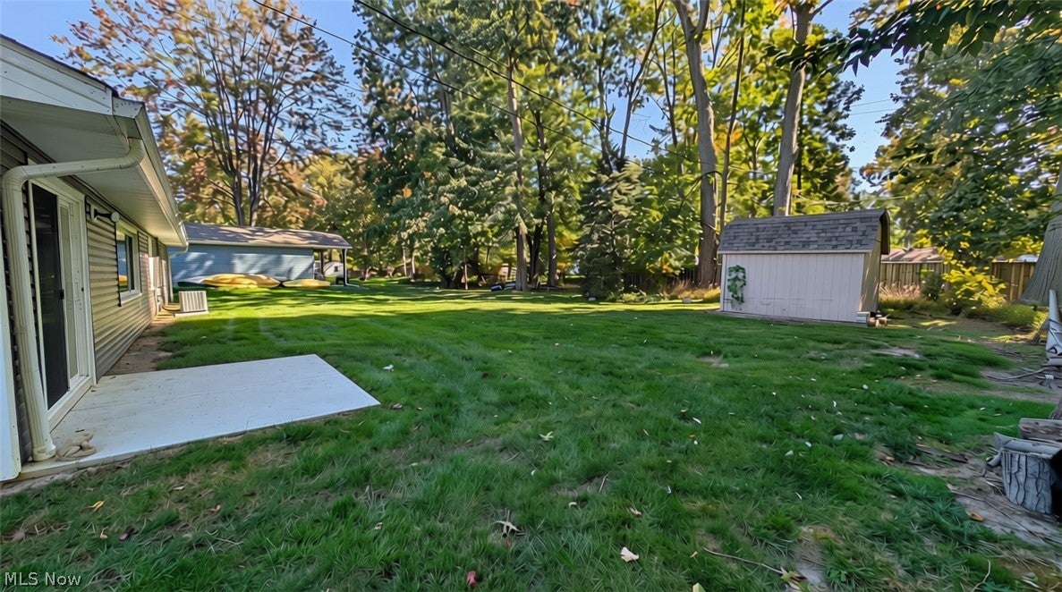 16 Keewaydin Drive