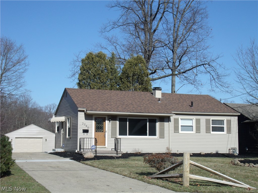 Estates Circle - Residential