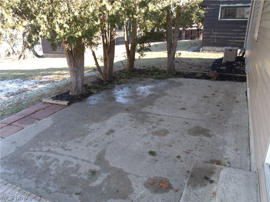 Estates Circle - Residential