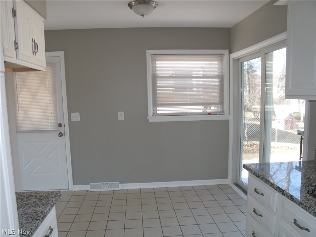 Estates Circle - Residential