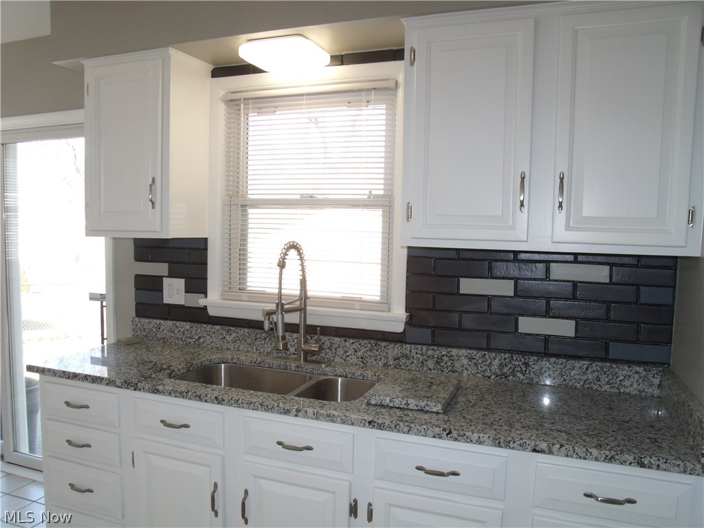 Estates Circle - Residential