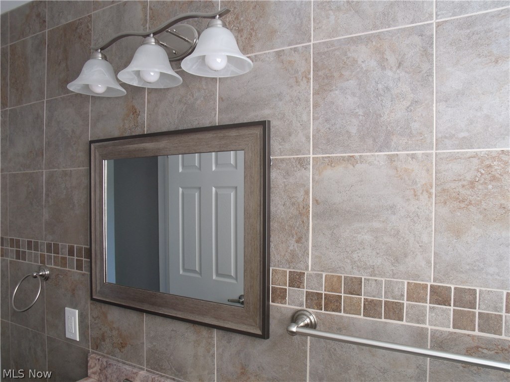 Estates Circle - Residential