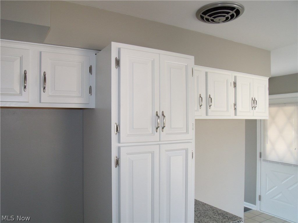 Estates Circle - Residential