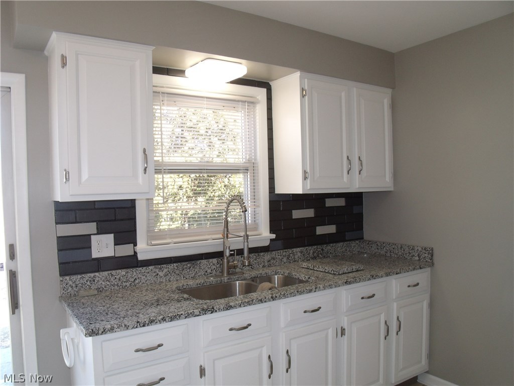 Estates Circle - Residential