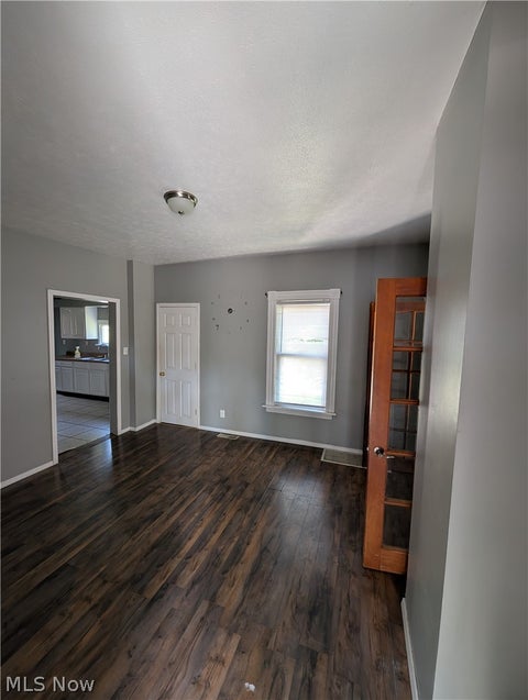 Tiny photo for 33 Hyde Avenue, Niles, OH 44446 (MLS # 5221343)