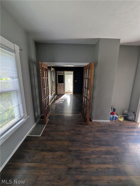 Tiny photo for 33 Hyde Avenue, Niles, OH 44446 (MLS # 5221343)