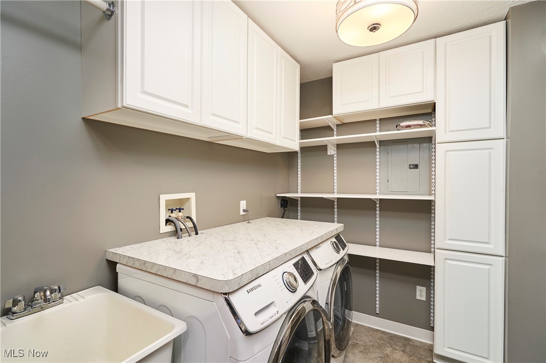 The Enclave at Rosemont Ridge - Residential