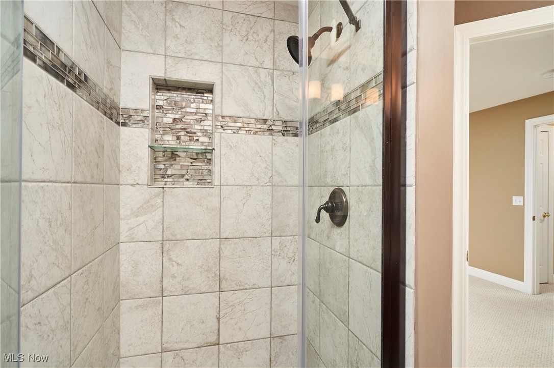 The Enclave at Rosemont Ridge - Residential