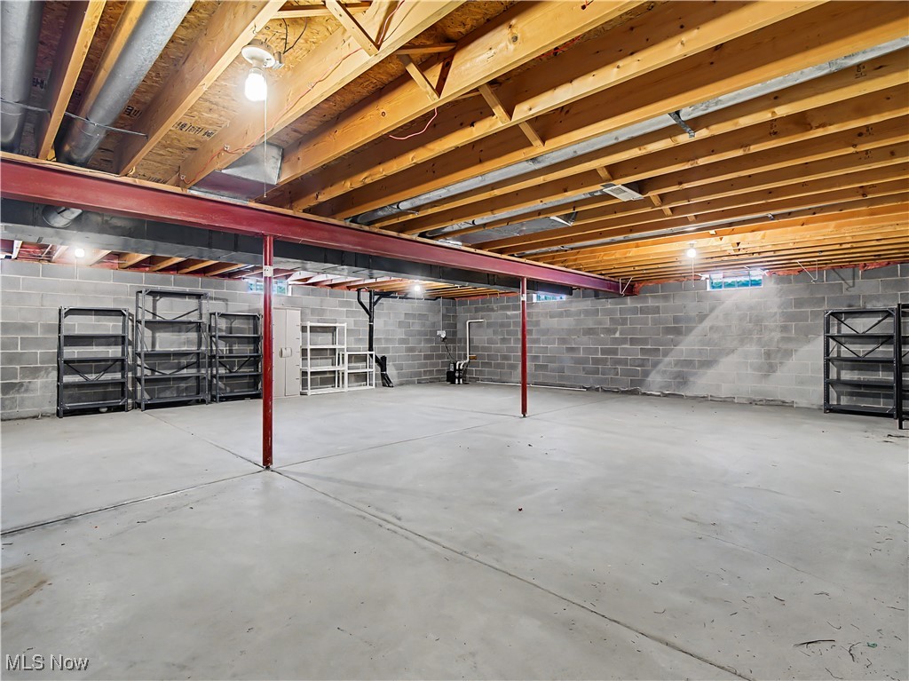 The Woods of Westlake - Residential