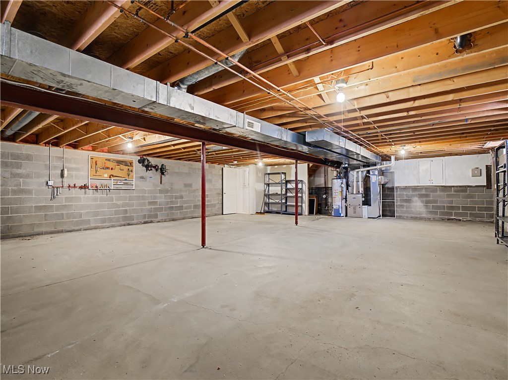 The Woods of Westlake - Residential