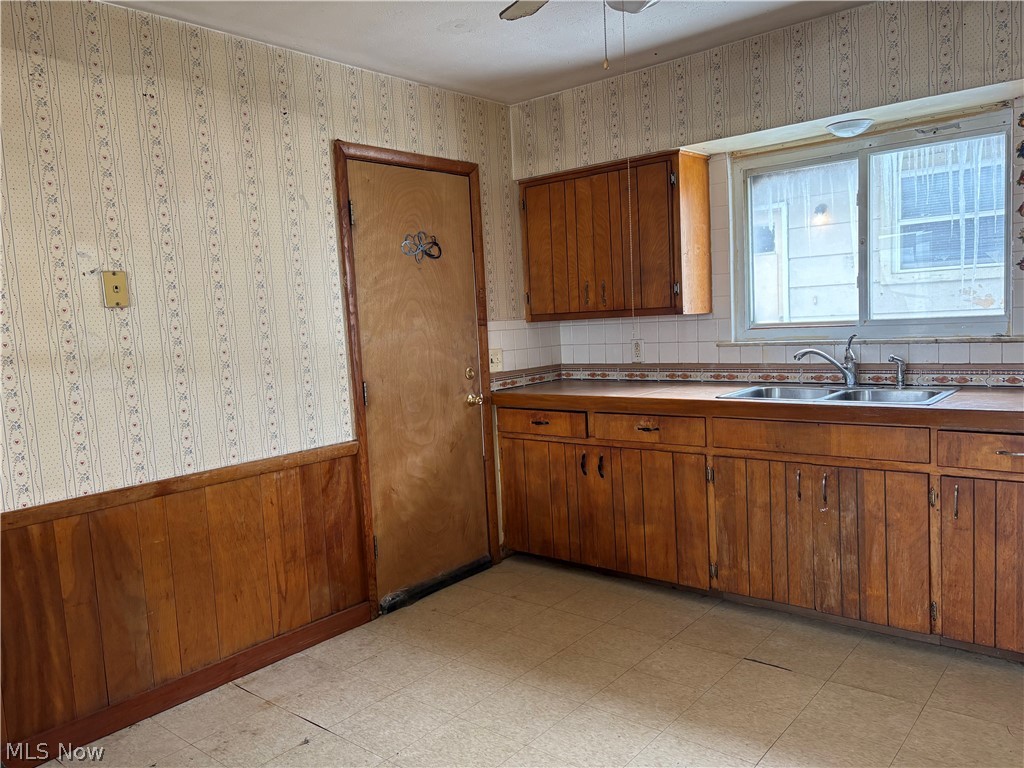 East Akron Terrace - Residential Income