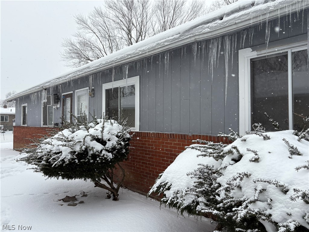 East Akron Terrace - Residential Income
