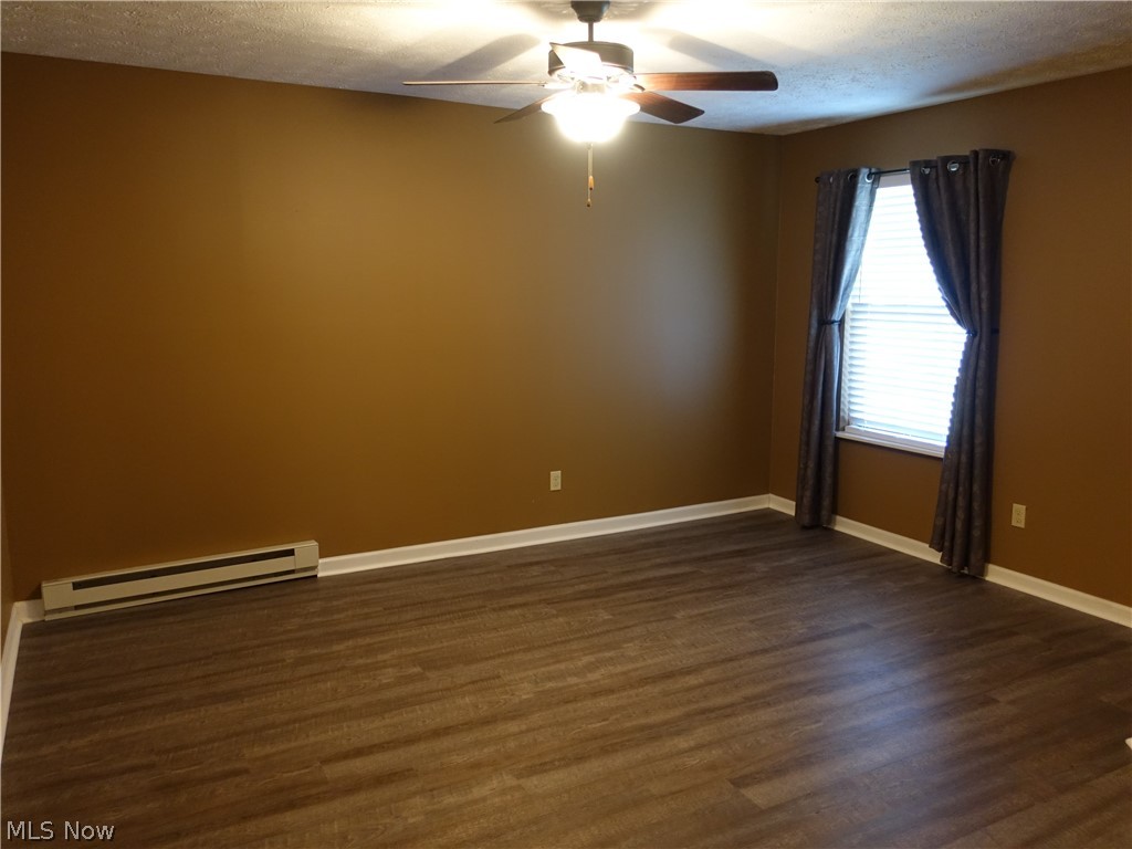 Falls Riv Xing Clstr Un Develo - Residential