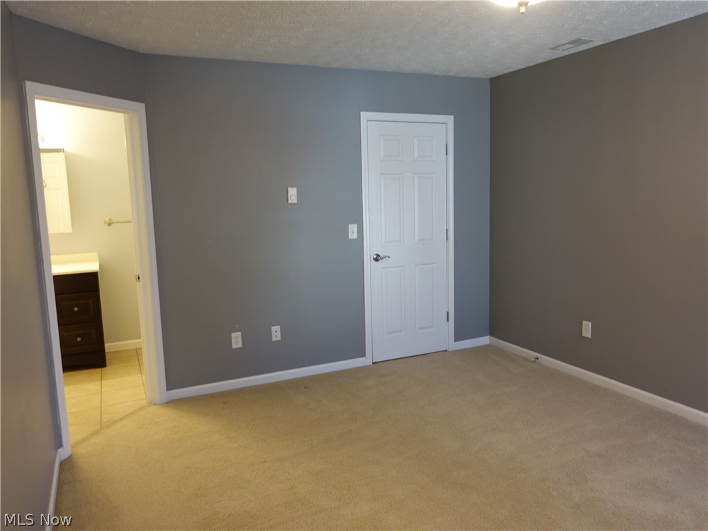 Falls Riv Xing Clstr Un Develo - Residential