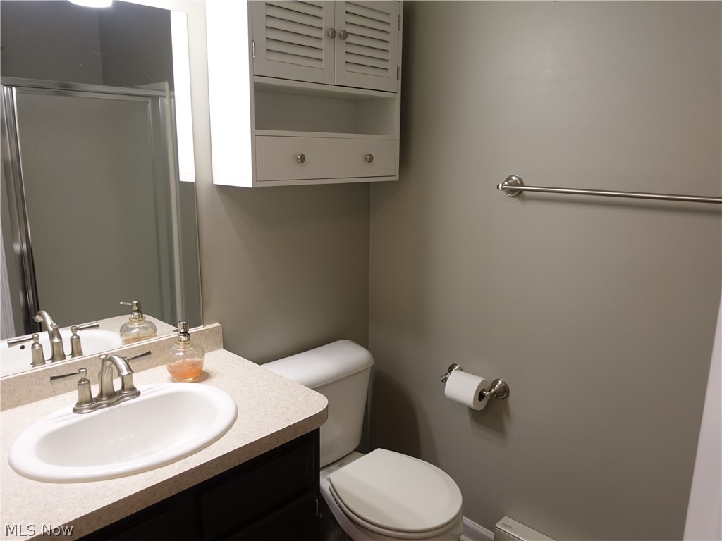 Falls Riv Xing Clstr Un Develo - Residential