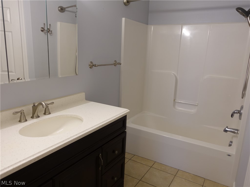 Falls Riv Xing Clstr Un Develo - Residential