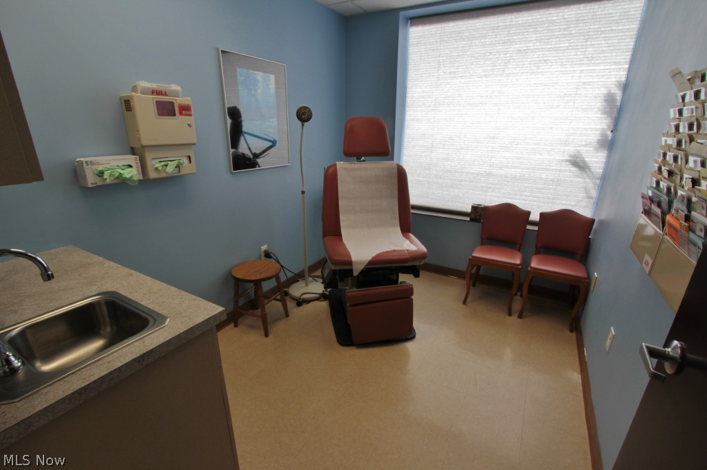 Doctors Park - Commercial Sale