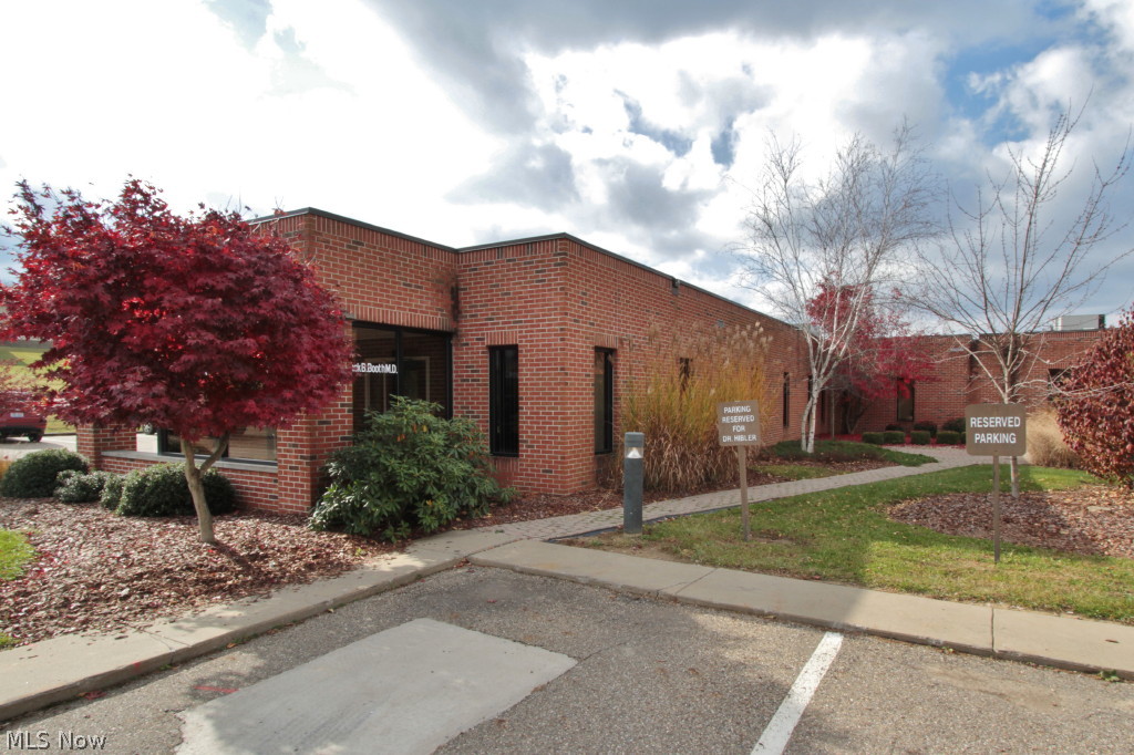 Doctors Park - Commercial Sale