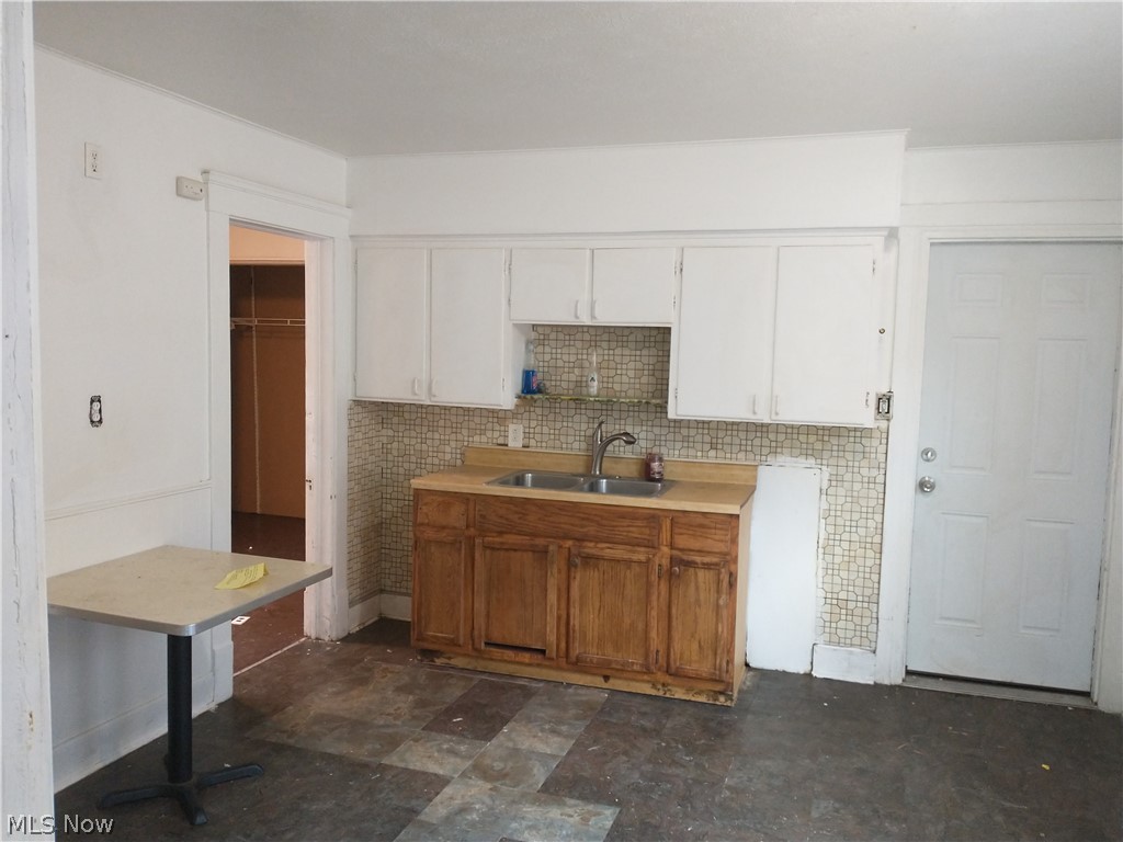 Rhodes Hartnell & Barber - Residential Income