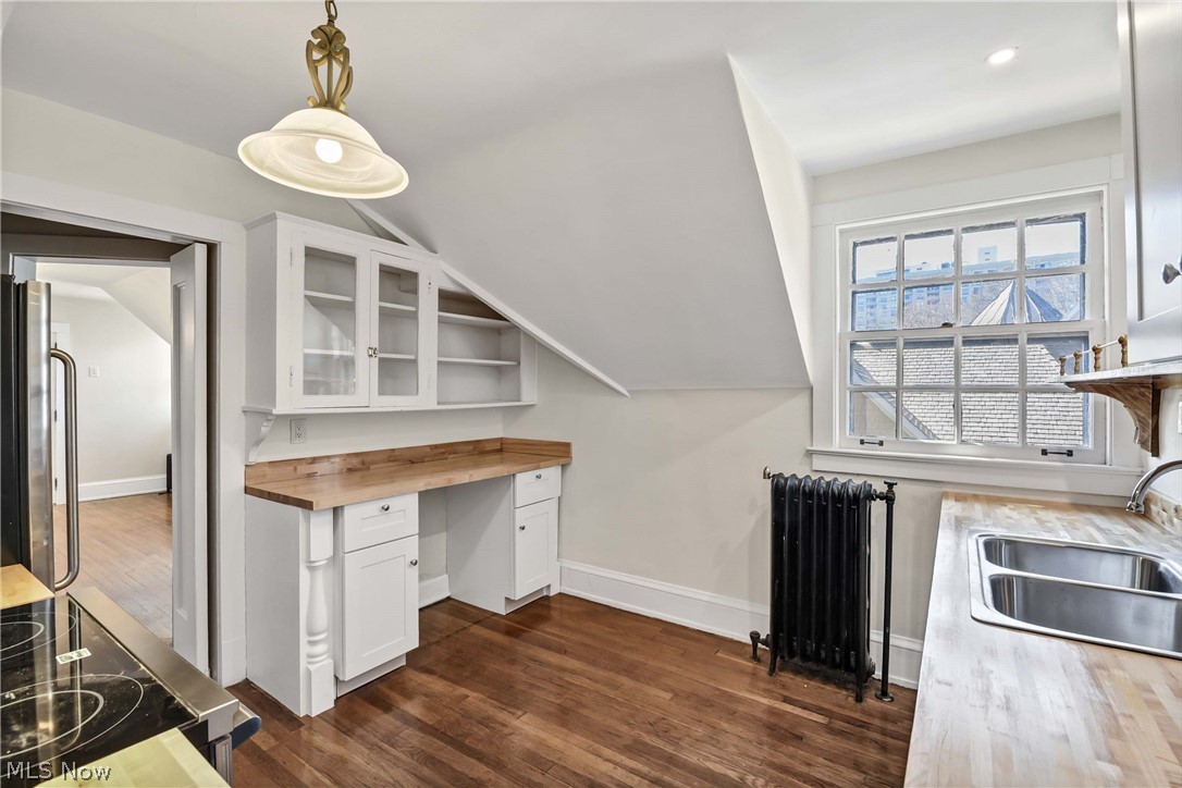 Newport Hanna - Residential