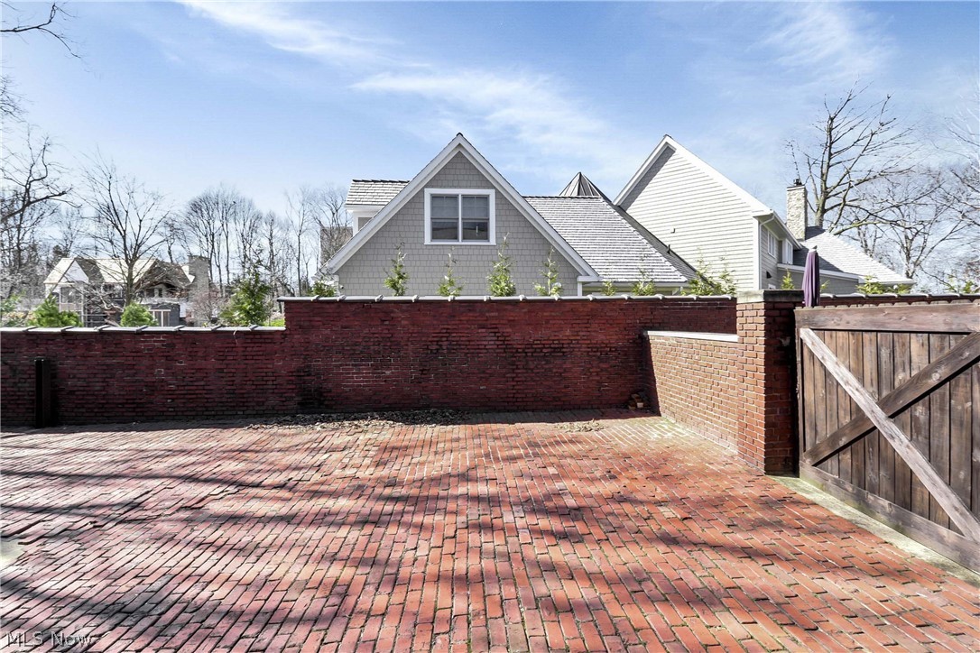 Newport Hanna - Residential