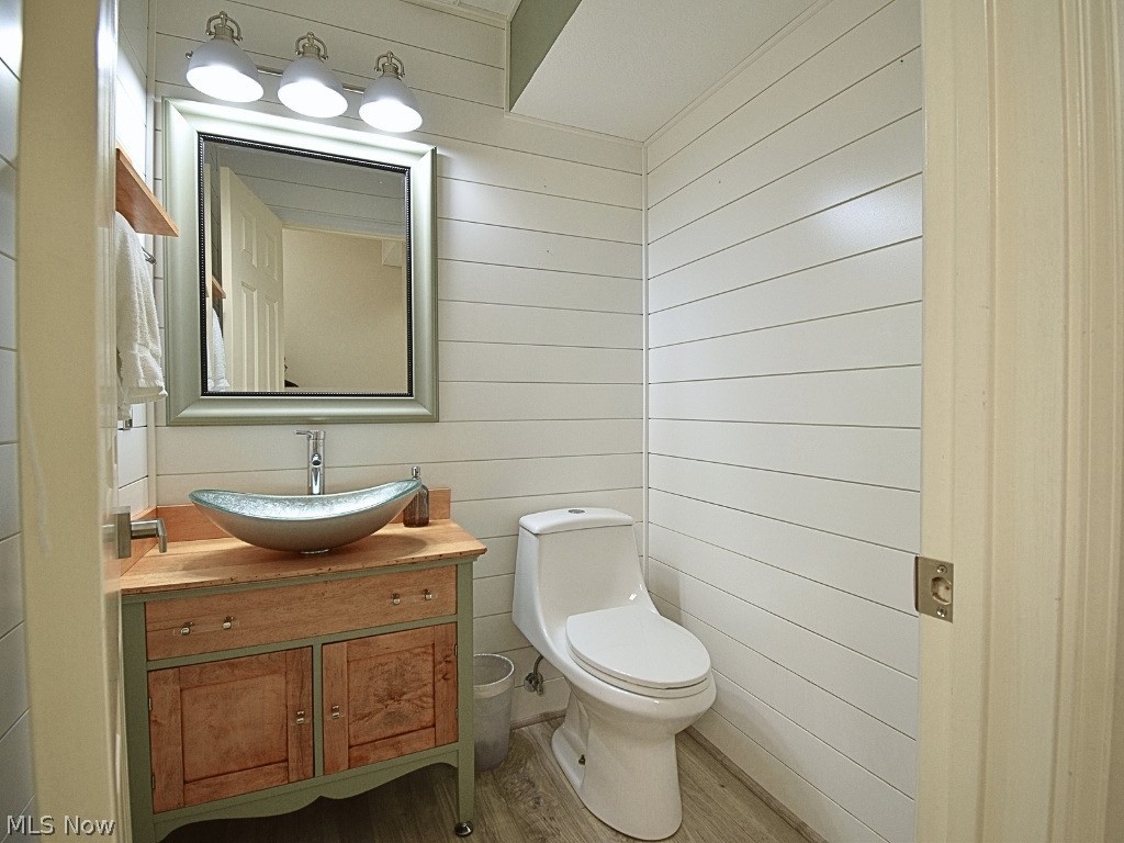 Governors Landing Condo - Residential