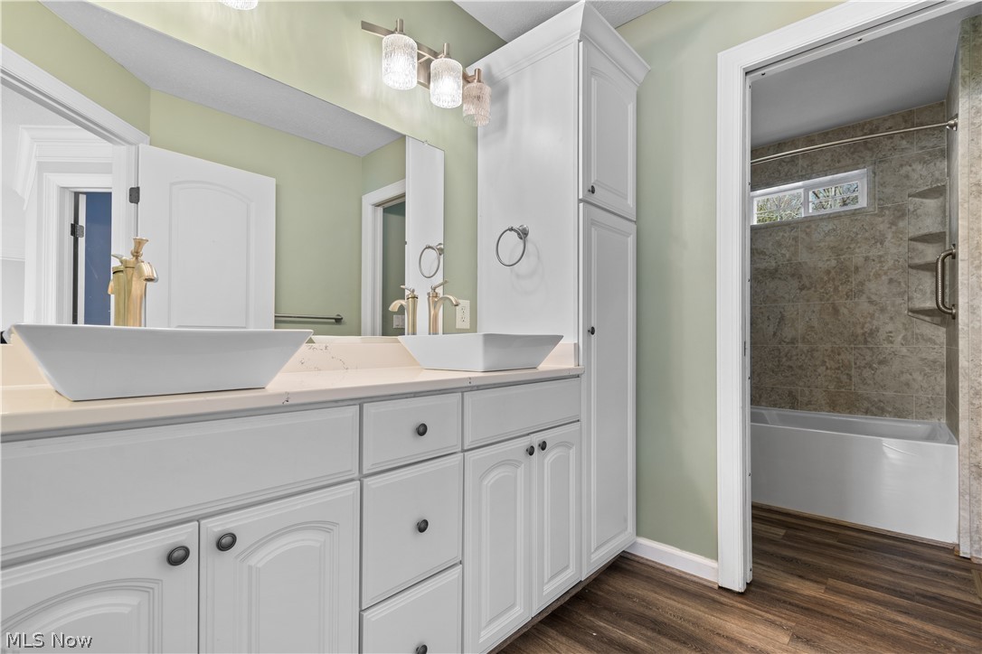 Willowdale Lake - Residential