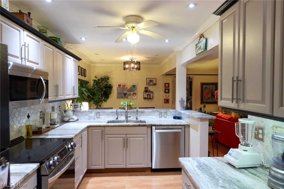 Lockwood Ridge Condo - Residential