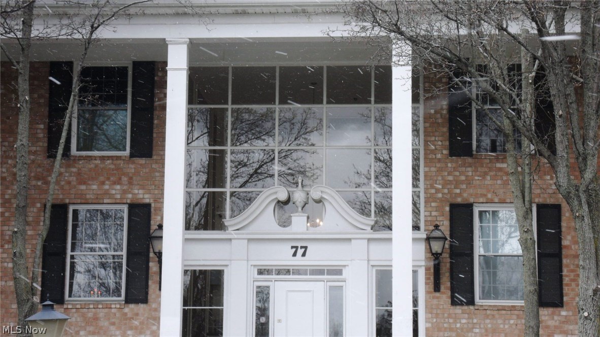 Versailles At Hudson Condo - Residential