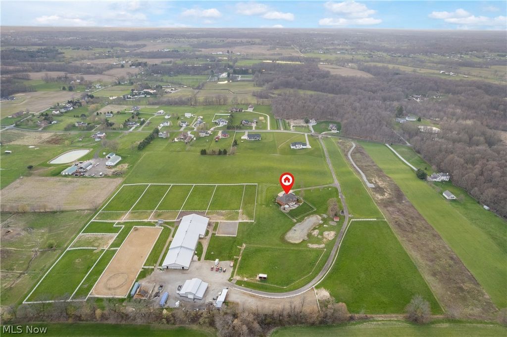 Photo of 10366 Immel Street NE, Canton, OH 44721 (MLS # 5200619)