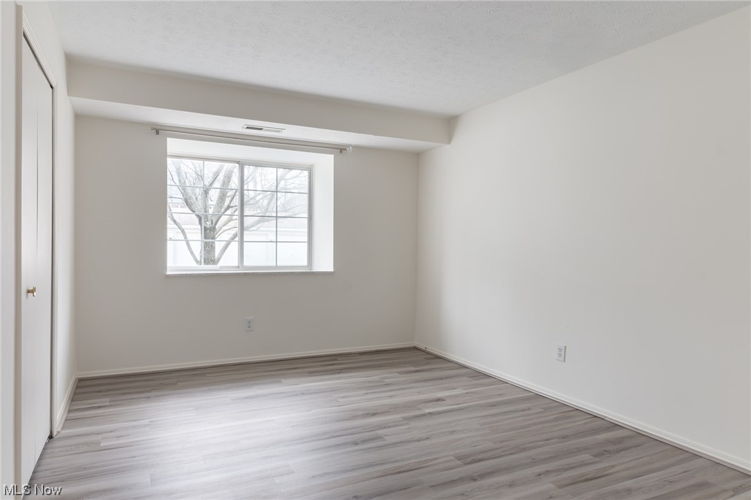 Bay Lndg Condo - Residential