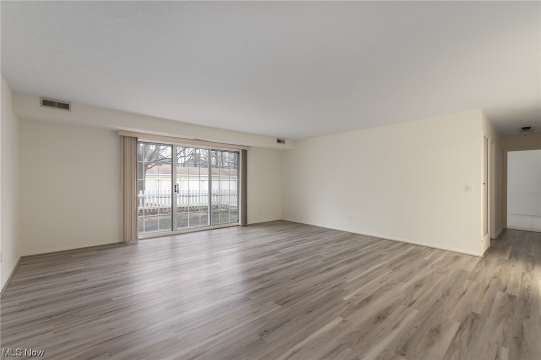 Bay Lndg Condo - Residential