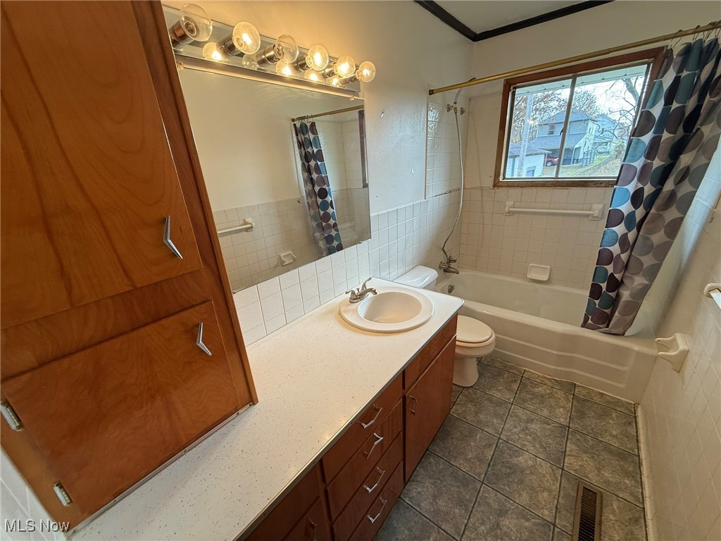 Rainsberger & Gilgens Allotme - Residential