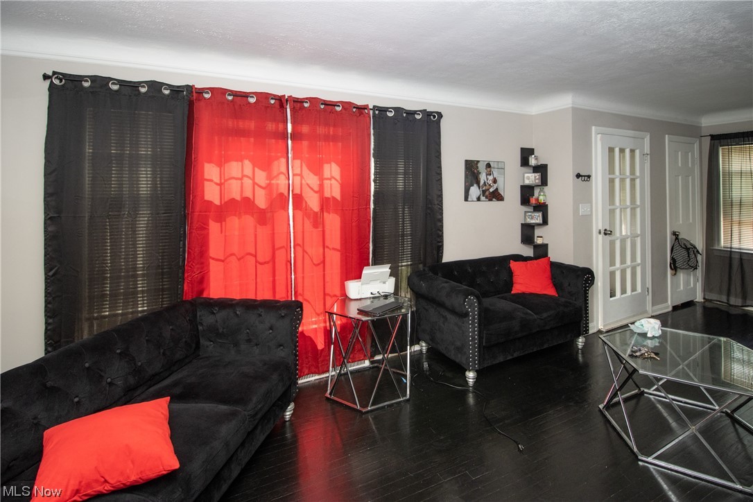 Utopia Beach 04 - Residential