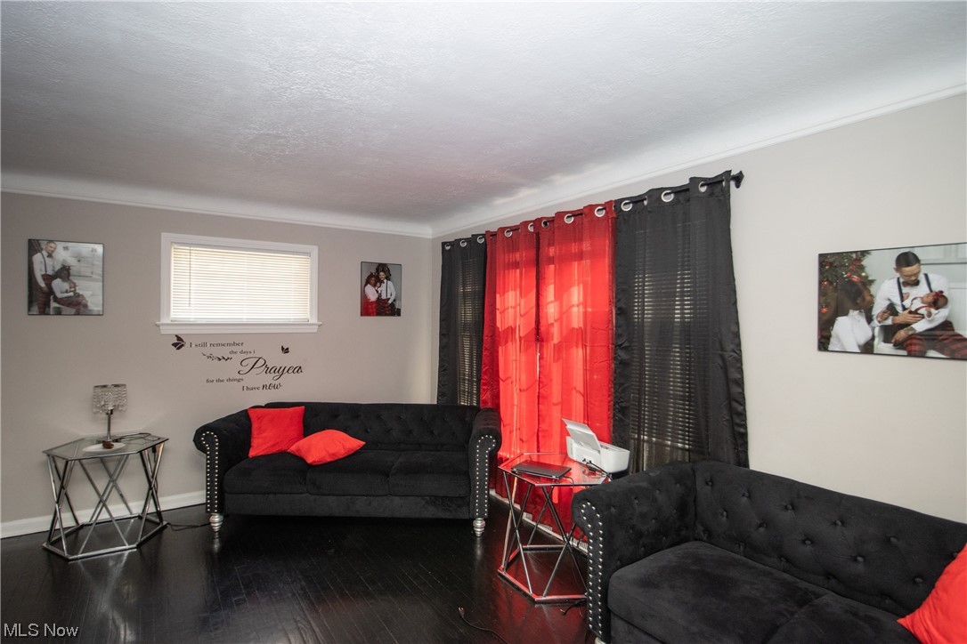 Utopia Beach 04 - Residential