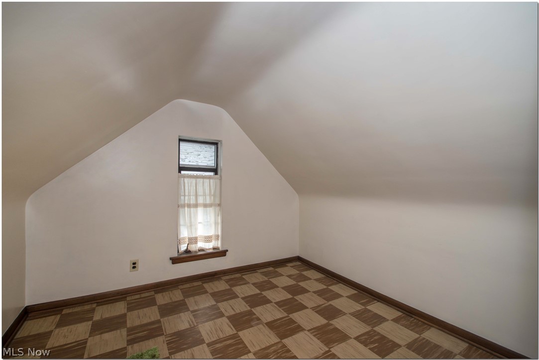 H A Stahl Props Cos Ridgewoo - Residential